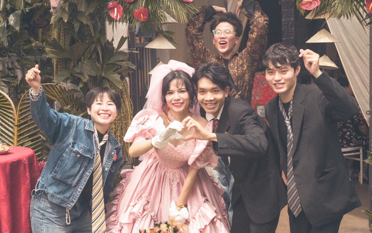 Độc đáo cô dâu tái hiện đám cưới miền Tây đậm 'chất xưa'