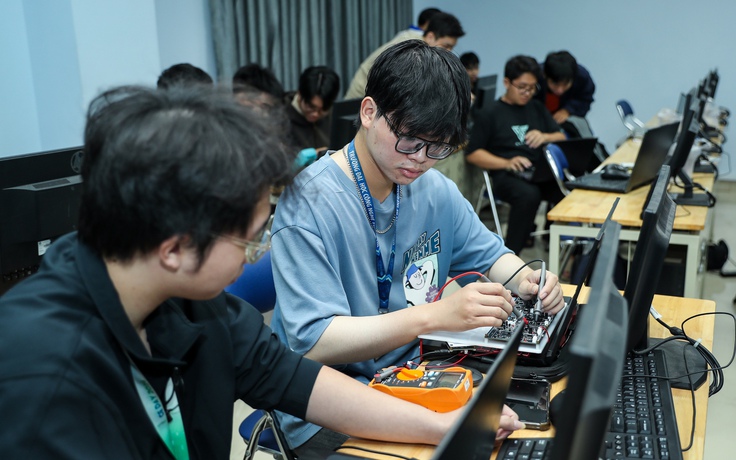 Có trường ĐH xếp ca học tối đến sau 22 giờ, vì sao?