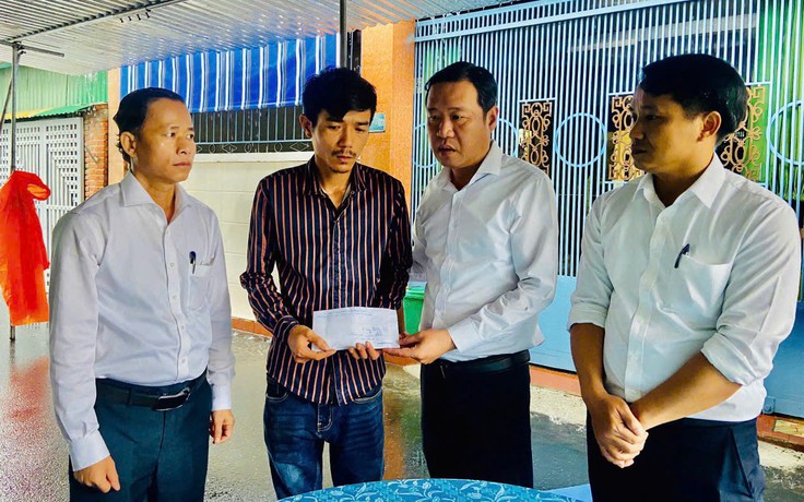 Đà Nẵng: Nữ công nhân băng dòng nước xiết về nhà, bị lũ cuốn trôi, tử vong