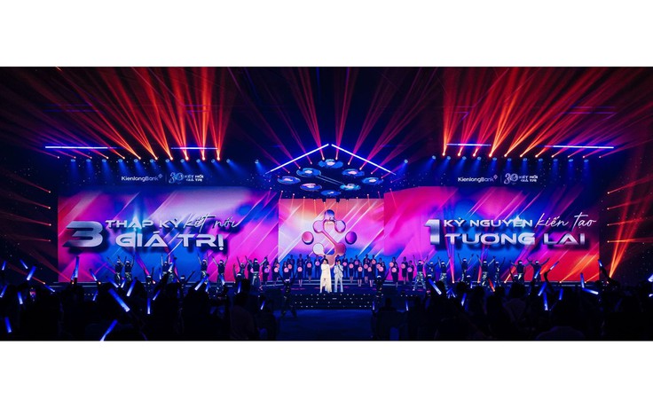KienlongBank bùng nổ ‘concert công nghệ’, viết tiếp hành trình 30 năm kết nối giá trị