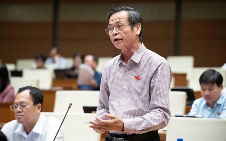 Đại biểu Quốc hội kể 2 câu chuyện về cán bộ vô cảm, máy móc