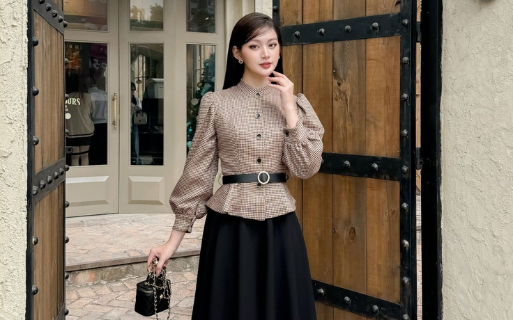 'Chìa khóa' mở ra nét duyên dáng, thanh lịch với áo cổ tàu