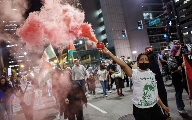 Biểu tình phản đối Israel chặn tàu viện trợ Gaza