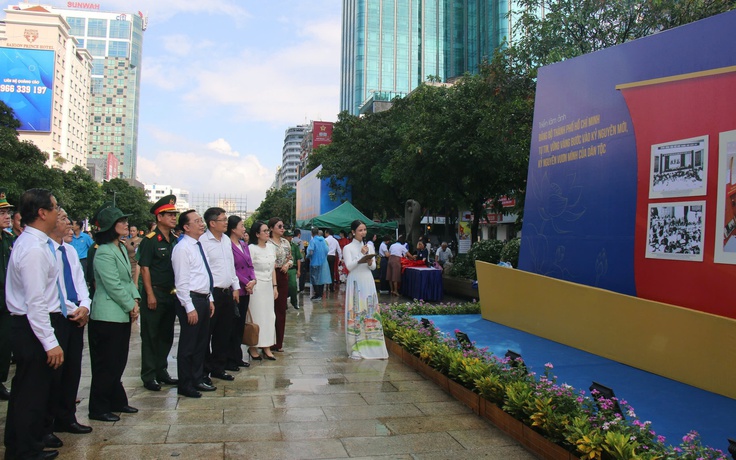 TP.HCM khai mạc các triển lãm lớn chào mừng Đại hội Đảng bộ lần thứ 1