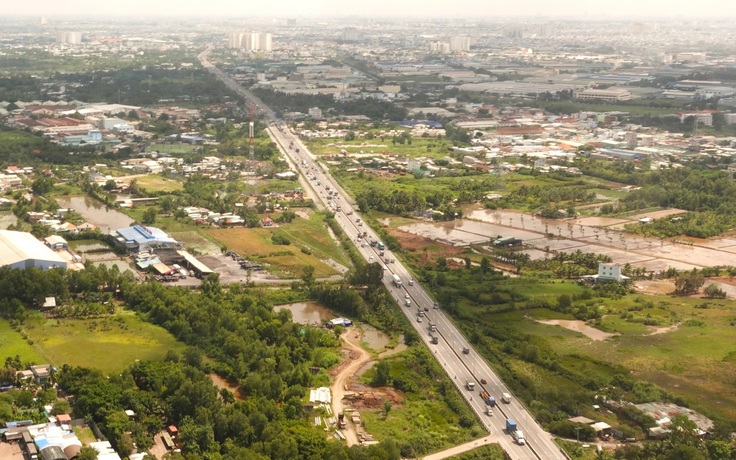 Nhiều dự án lớn ì ạch, TP.HCM ra 'tối hậu thư' giải ngân vốn đầu tư công