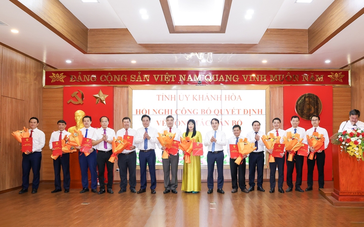 Tỉnh ủy Khánh Hòa công bố các quyết định về công tác cán bộ