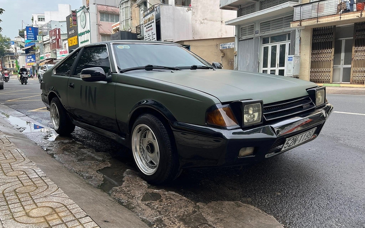 Chán siêu xe, ông Đặng Lê Nguyên Vũ tậu xế cổ Toyota Celica gần 50 tuổi