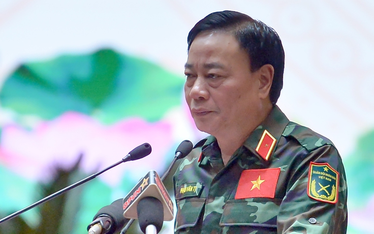 Vị tướng 2 lần dẫn quân đi cứu hộ động đất được đề nghị phong anh hùng