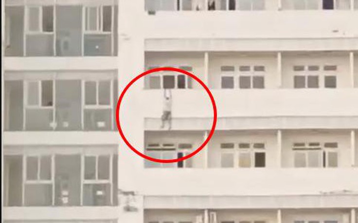 Điều tra vụ người đàn ông rơi từ lầu 8 bệnh viện xuống đất tử vong