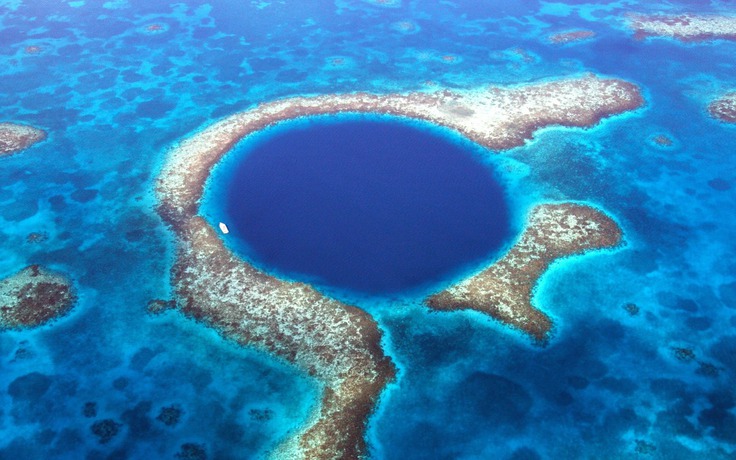 Những cảnh quan thiên nhiên bí ẩn và kỳ lạ nhất thế giới