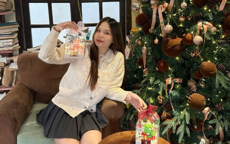 Kinh doanh đồ handmade: Thu nhập 30 triệu đồng/tháng, từ chối nhiều đơn vì làm không xuể