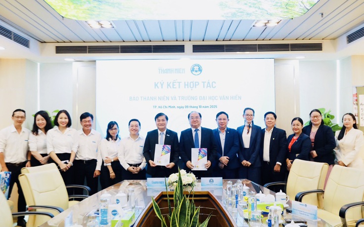 Báo Thanh Niên ký kết hợp tác với Trường ĐH Văn Hiến