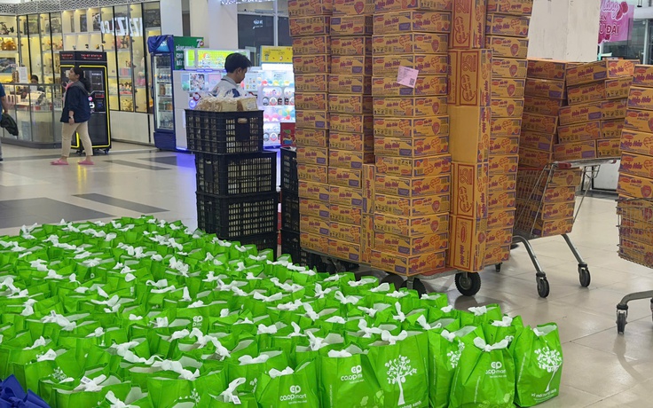 Saigon Co.op khẩn cấp hỗ trợ hàng chục tấn hàng thiết yếu,tiếp sức người dân vùng bão lũ