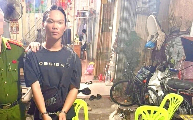 Khởi tố 5 người trong đường dây buôn lậu bạc tại biên giới Móng Cái