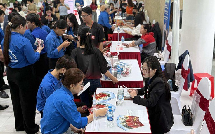 Hơn 1.660 vị trí việc làm dành cho lao động trẻ
