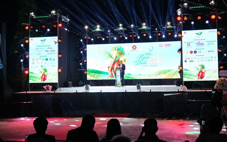 Ngân hàng Số Vikki mang công nghệ tài chính xanh đến Lễ hội Ẩm thực Chay 2025