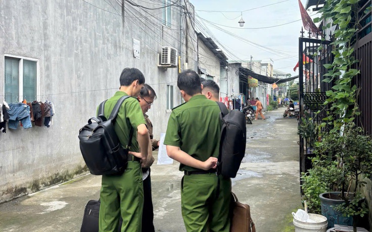 Công an TP.HCM xác minh hiện trường 48 căn nhà xây trái phép ở phường Tân Khánh