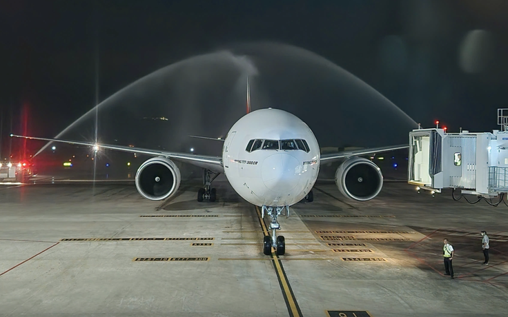 Dubai hút khách Việt, hãng hàng không tuyên bố đạt lợi nhuận kỷ lục