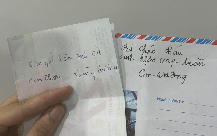 Phong bì mừng chắt của cụ bà U.100: Nét chữ run run khiến cháu gái rưng rưng