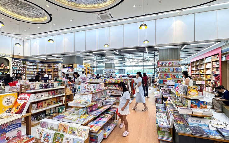 Khai trương nhà sách hiện đại tại Bình Dương