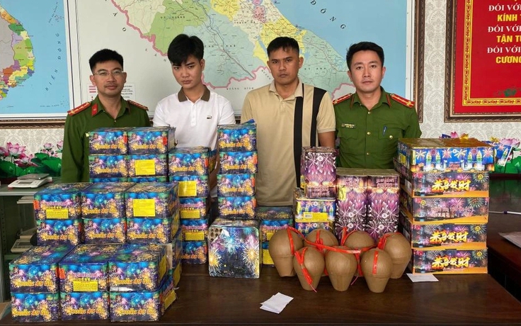 Bắt 8 bị can buôn bán 7 tấn pháo nổ qua 'chợ ngầm' trên Telegram