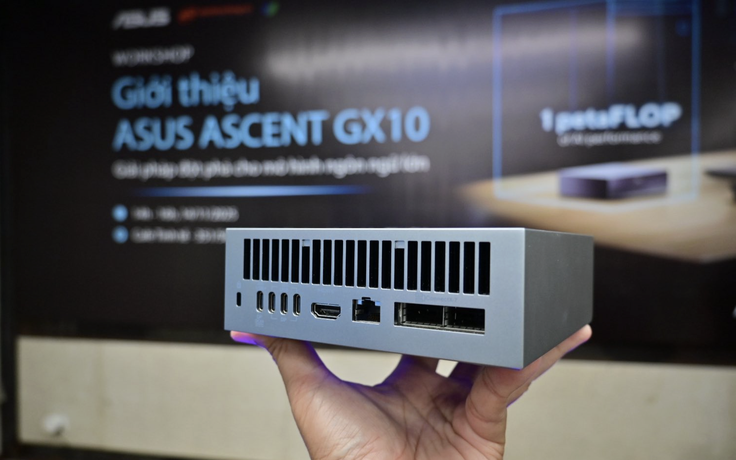 Asus ra mắt Ascent GX10 - siêu máy tính AI thế hệ mới