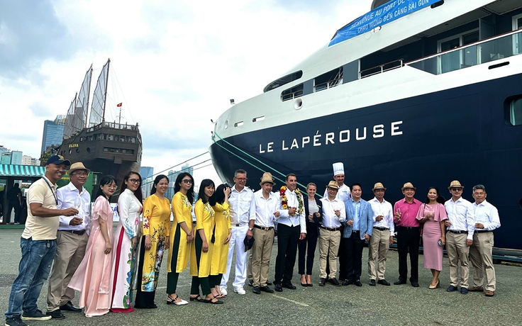 Tin tức đặc biệt trên báo in Thanh Niên 15.11.2025