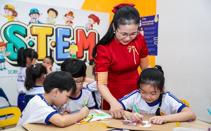 Thầy cô không chỉ dạy 'cách làm việc' mà còn dạy ta 'cách làm người'