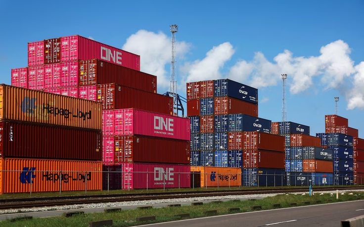 EU sẽ áp thuế với bưu kiện giá trị thấp từ Trung Quốc