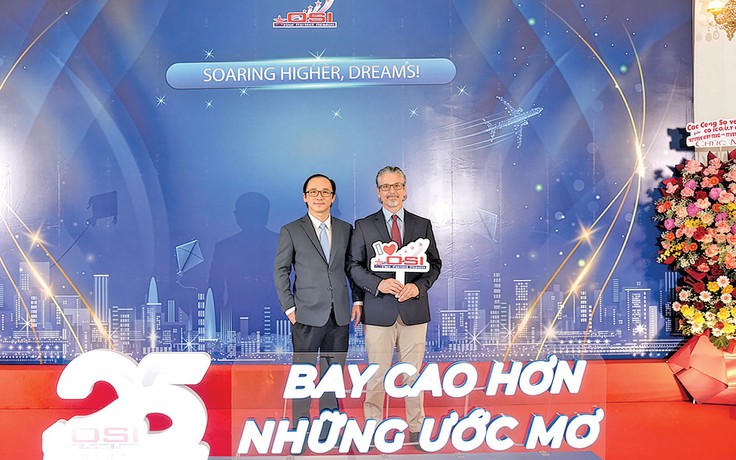 ‘Học sinh ở đâu thì tâm của mình đặt nơi đó’