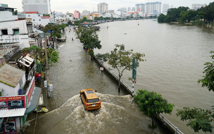 Triều cường đạt đỉnh, gây ngập nặng ở TP.HCM và Nam bộ vào ngày nào?