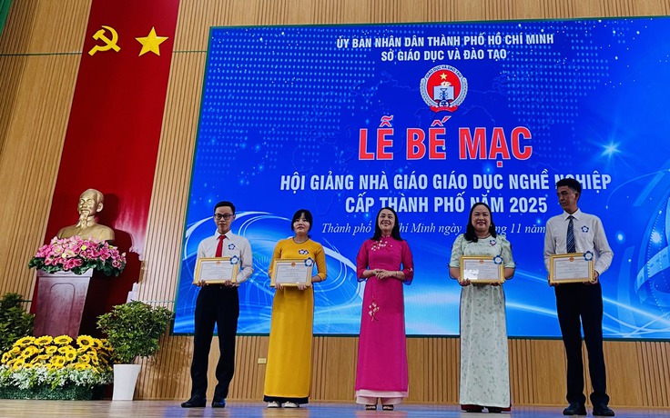 Ứng dụng AI vào dạy các môn 'khô khan, buồn ngủ'