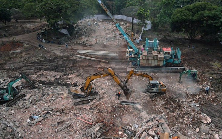 TP.HCM tháo dỡ 3 biệt thự trong khu đất số 1 Lý Thái Tổ