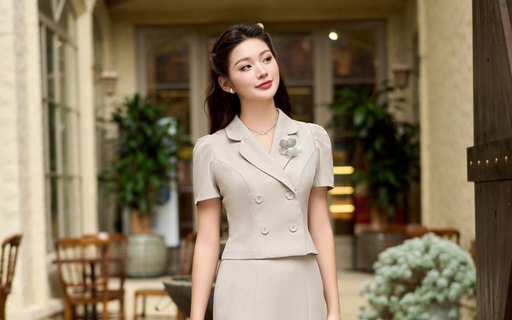 Chân váy đuôi cá và giày cao gót, tôn vẻ đẹp kiêu sa cho quý cô