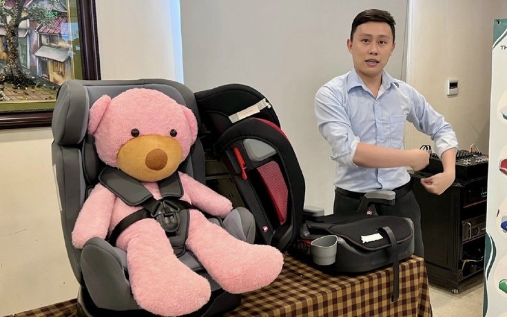 Cục CSGT lý giải quy định phải dùng thiết bị an toàn cho trẻ trên ô tô