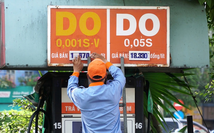 Giá xăng dầu hôm nay 18.11.2025: Xăng trong nước biến động thế nào?