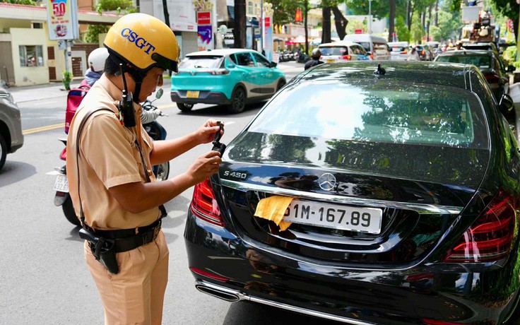 Che biển số để tránh phạt nguội nhưng thực tế bị phạt... nặng hơn