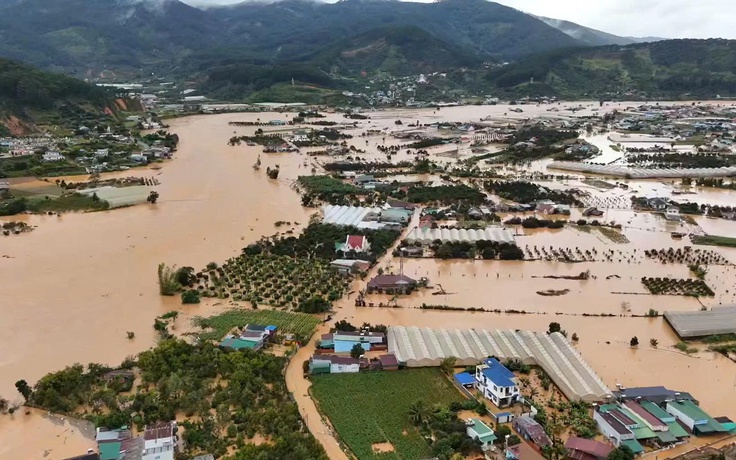 Quân khu 7 cử 1.000 cán bộ, chiến sĩ hỗ trợ Lâm Đồng khắc phục mưa lũ