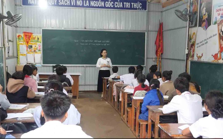 Nhọc nhằn giữ lửa học tập vùng cao
