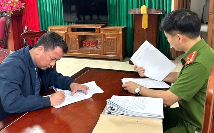 Ninh Bình: Khởi tố một cán bộ nhận hối lộ