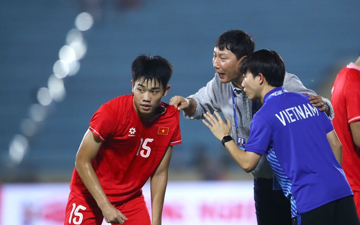 Đội tuyển Việt Nam đầy năng lượng với Xuân Son, Hoàng Hên và các tài năng U.23