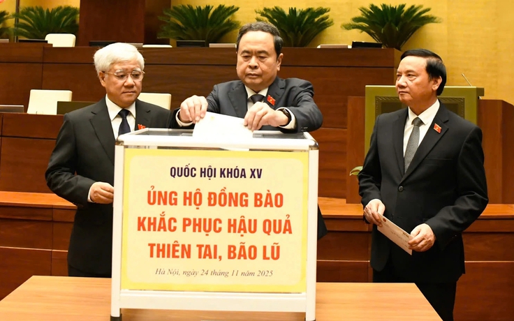 Bão lũ ác liệt rồi sẽ đi qua, nhưng nghĩa đồng bào mãi còn ở lại