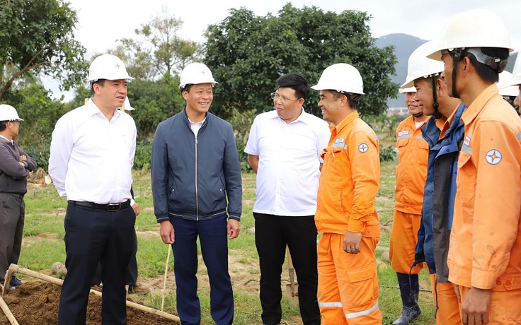 Lãnh đạo PC Lâm Đồng thăm, động viên lực lượng khắc phục lưới điện do thiên tai