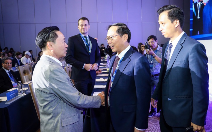 Diễn đàn Kinh tế mùa thu năm 2025: Phó thủ tướng kêu gọi giới trẻ TP.HCM khởi nghiệp