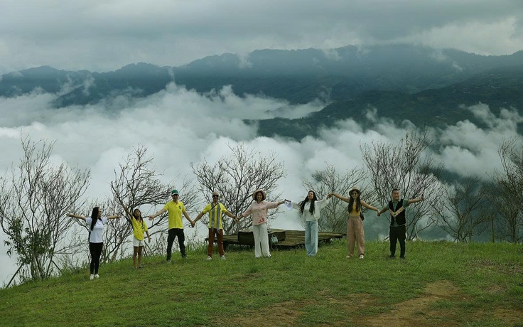 'Đánh thức' Phình Hồ