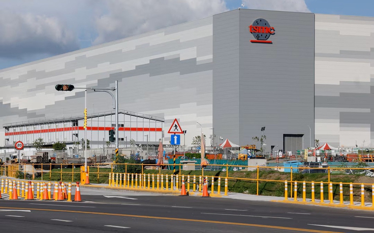 Kinh tế khu vực giữa khó khăn xuất khẩu