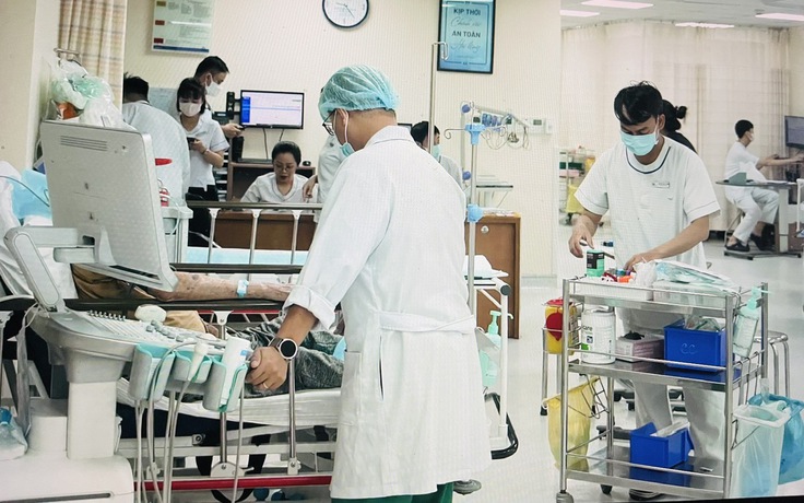 Kết luận vụ 316 người nhập viện sau ăn bánh mì: Ngộ độc thực phẩm