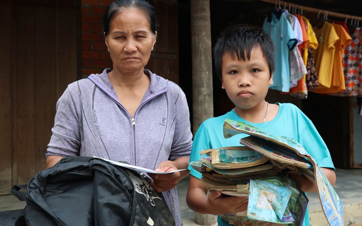 Khánh Hòa công bố 48 đầu mối tiếp nhận cứu trợ, tránh nơi thừa nơi thiếu sau lũ