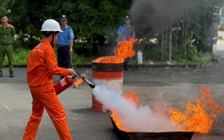 TMP tổ chức khóa huấn luyện phòng cháy chữa cháy và cứu nạn cứu hộ