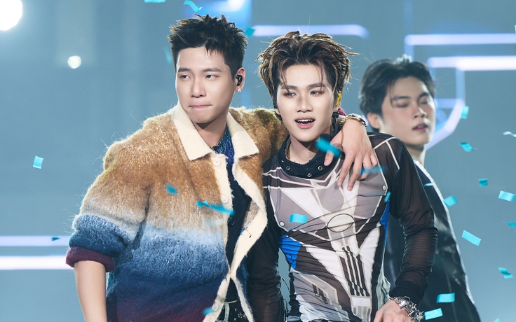 CAPTAIN BOY đưa loạt hit 'Anh trai say hi' vào mini concert đầu tiên